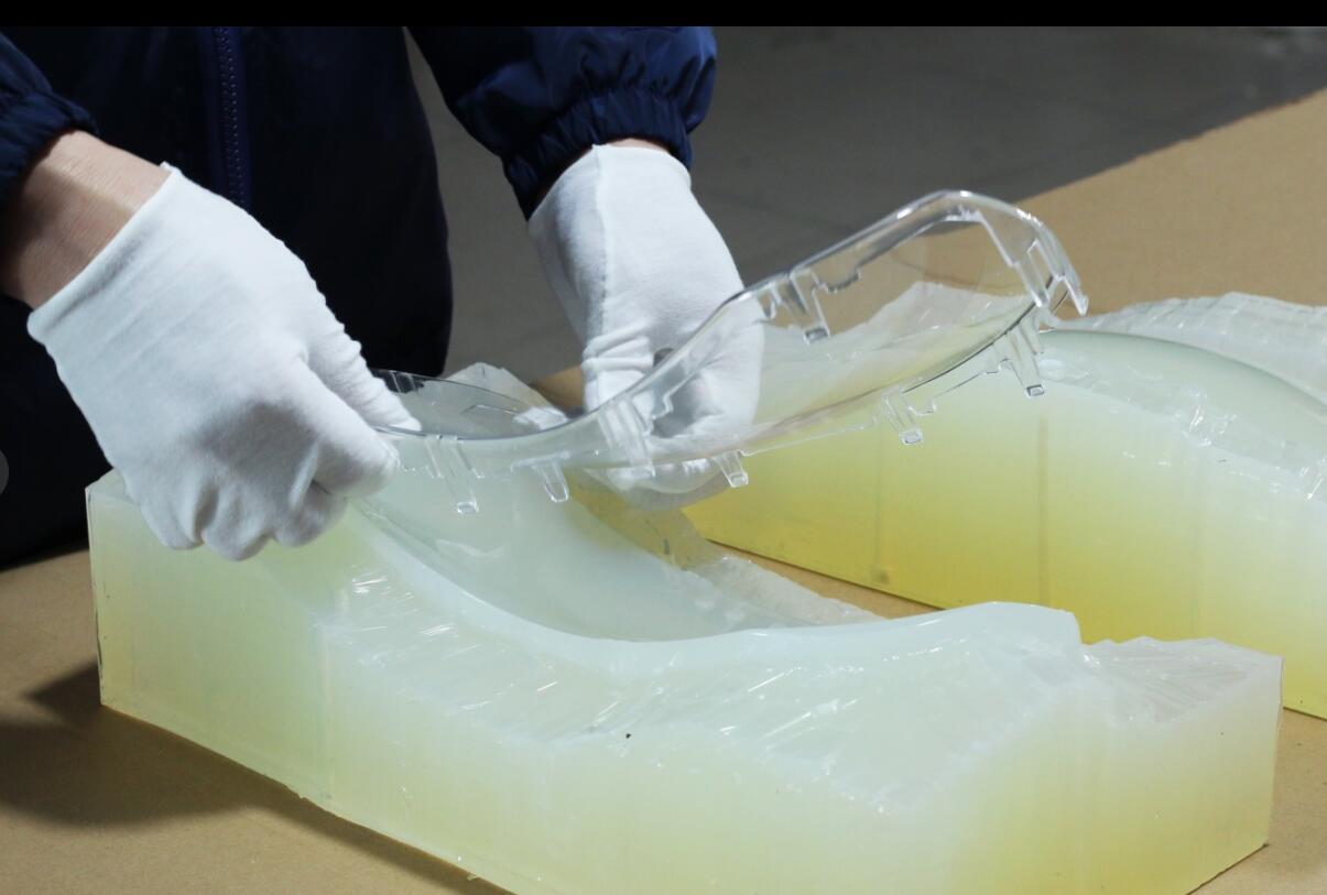 How Does Vacuum Casting Work?